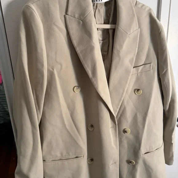 ZARA Light Tan Double Breasted Coat - Picture 6 of 7